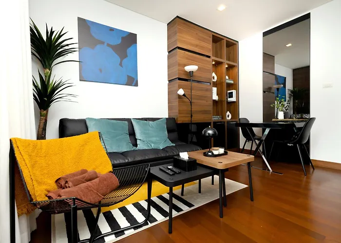 New 5min Thonglo Bts, Pool, Fitness 4 Guests Max Near Emsphere, Emquartier * Бангкок