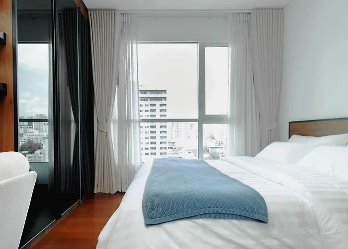 New 5min Thonglo Bts, Pool, Fitness 4 Guests Max Near Emsphere, Emquartier Апартаменты