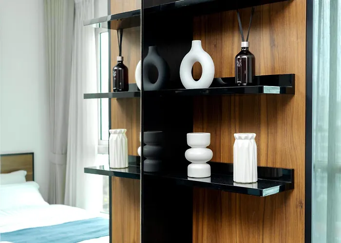 New 5min Thonglo Bts, Pool, Fitness 4 Guests Max Near Emsphere, Emquartier *